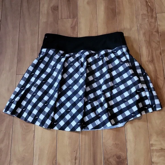 Nike skort - Picture 5 of 5